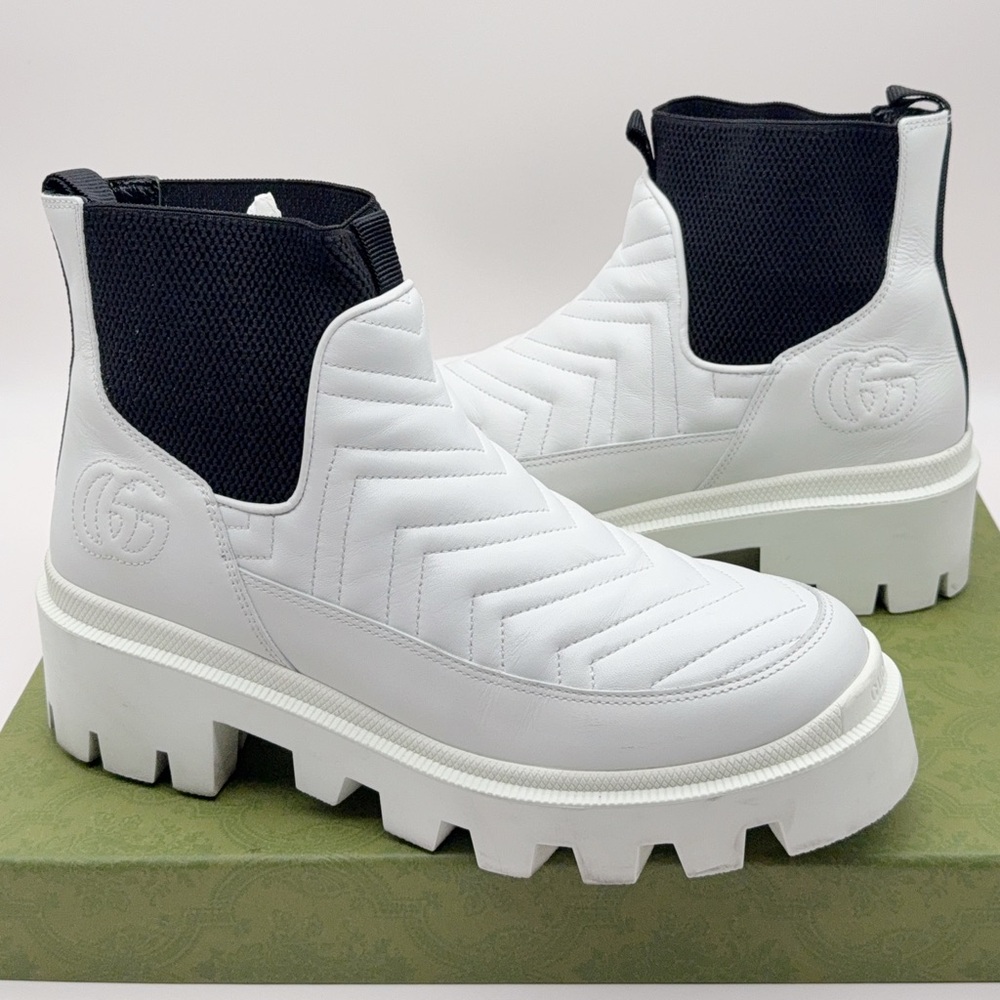 Gucci Women’s Matelasse Chelsea Boots in White Size 39 (US 9)